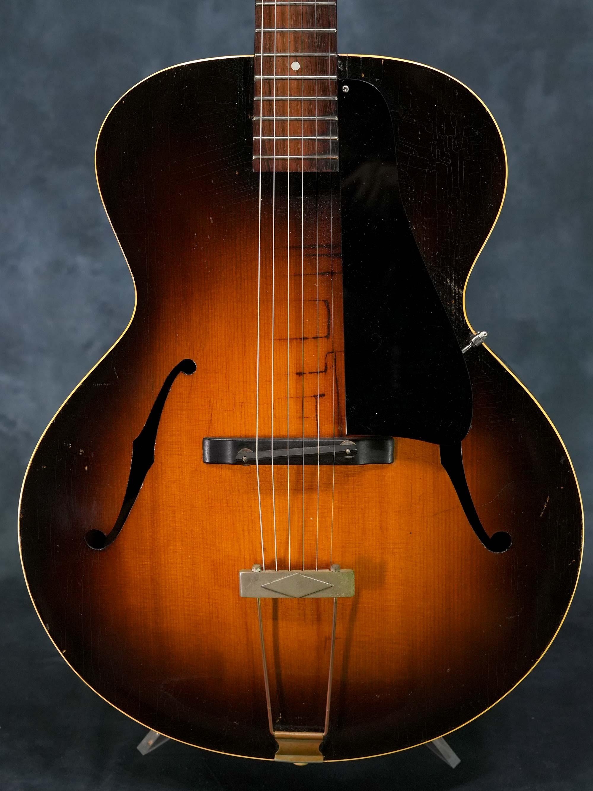 ギター Gibson 1930s L-50 Vintage Gibson L-50 Archtop Sunburst 1930's | Cream City Music
